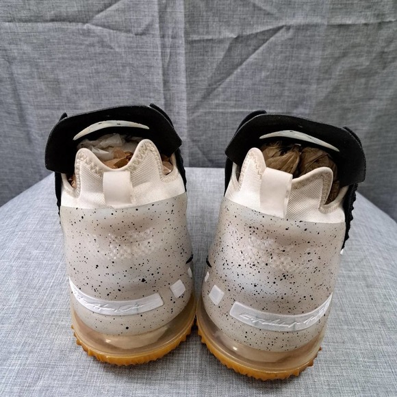 %NIKE LEBRON XVIII 18 BLACK-WHITE-GUM MED SIZE 11.5 [CQ9283-007]  A 32 main image 15
